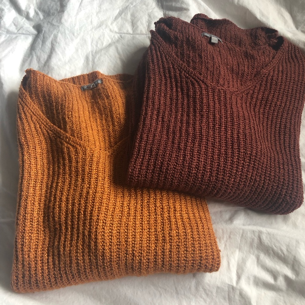 Orange & Red Charlotte Russe Sweaters - Picture 3 of 10